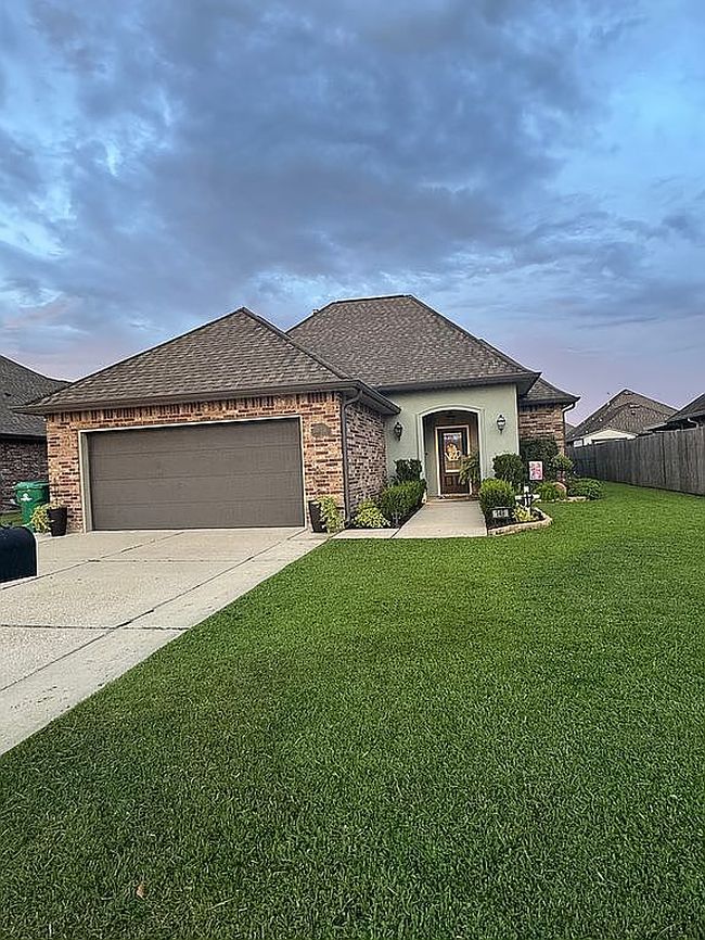 Photo of 149 Magnolia Bluff Dr, Gray, LA