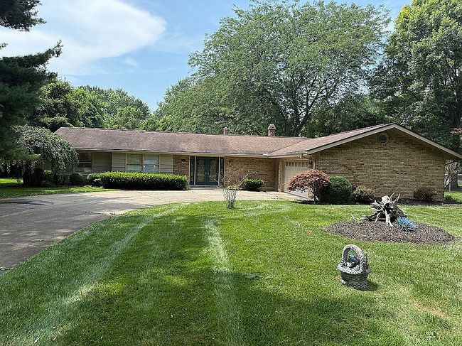Photo of 5560 Peters Rd
