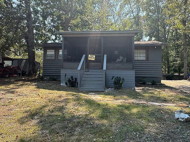 Photo of 130 Beach Dr