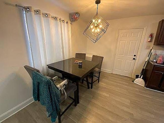 Preview of property located at 2520 Howard St