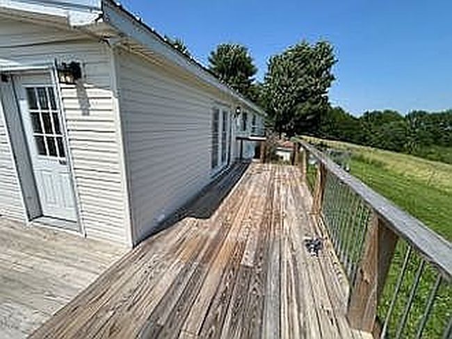 Image of 4376 State Rte E