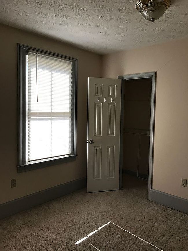 Image of 227 N Jefferson St