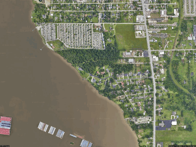 214 Whites Lake Estates Dr, Highlands, TX