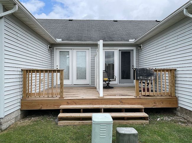 Photo of 1072 Maple Ridge Ave, Maysville, KY