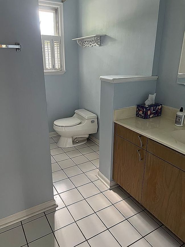 Photo of 4707 Fairview Ave, Downers Grove, IL
