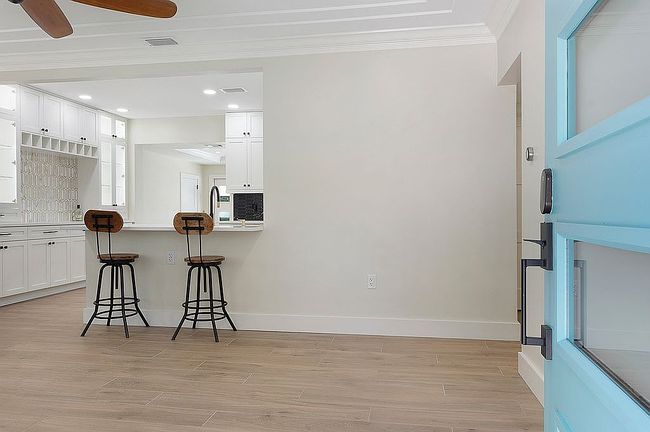Photo of 777 38th Ave Ne, Saint Petersburg, FL