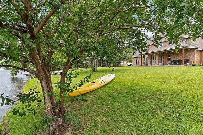 Image of 1588 Lake Pointe Ave