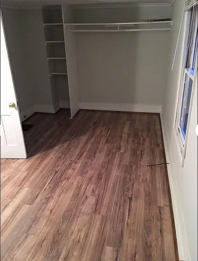 Image of 34 W 3rd St