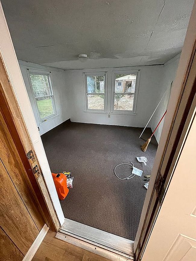 Photo of 7034 Executive Cir, Denver, NC