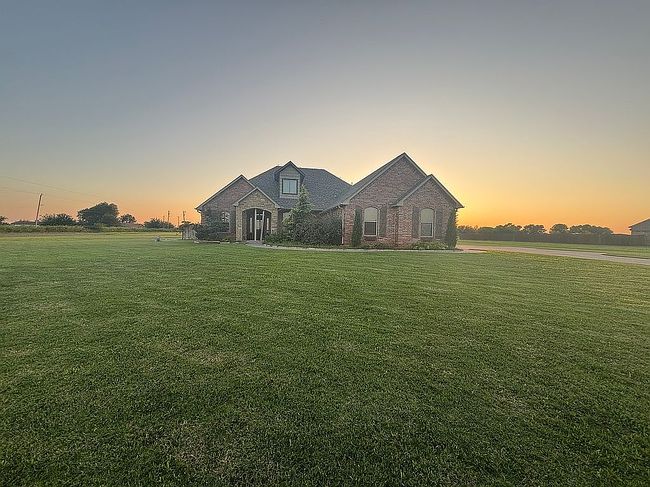 Additional photo 1 of property located at 2957 Farm Dr