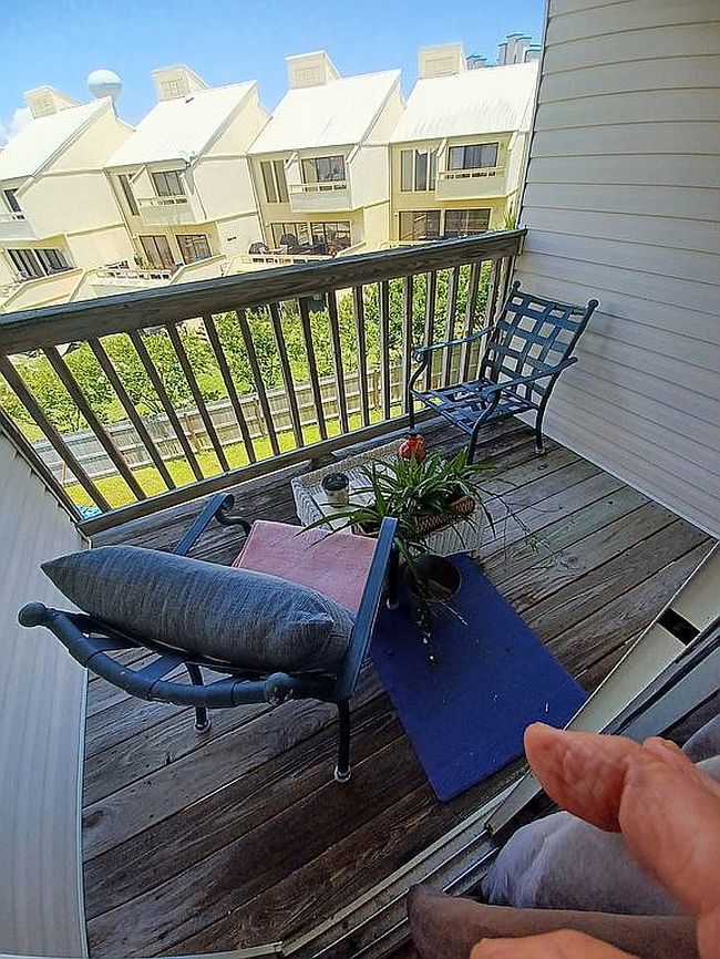 Photo of 1414 Bahia Dr #C, Navarre, FL