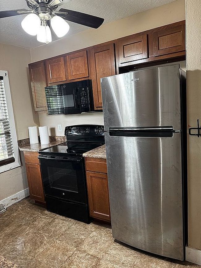 Additional photo 2 of property located at 2421 Adams Ave