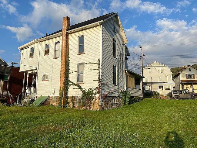 Image of 192 Strayer St