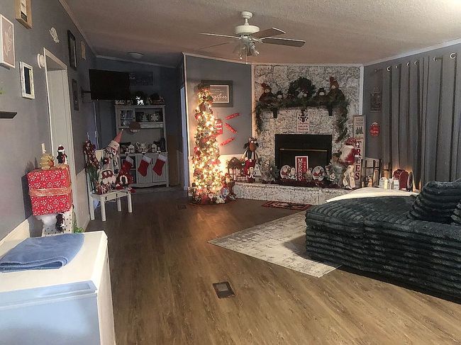 Photo of 265 Outer Reef Dr, Chavies, KY