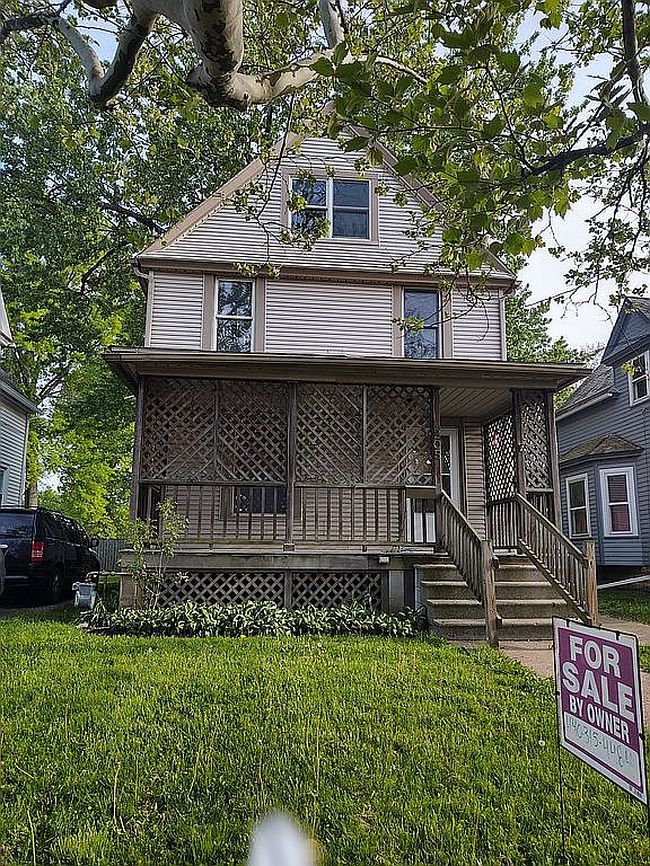 Image of 205 Clark St