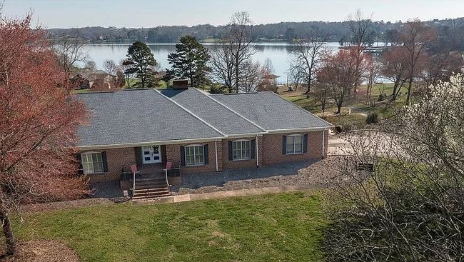 Image of 2207 Peninsula Ave