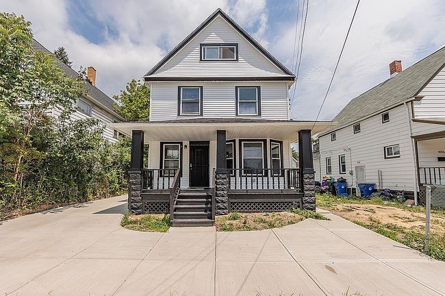 Image of 4020 Poe Ave