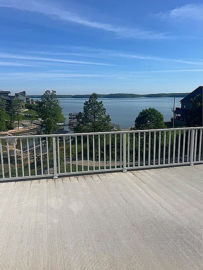 Image of 368 Sherwood Dr