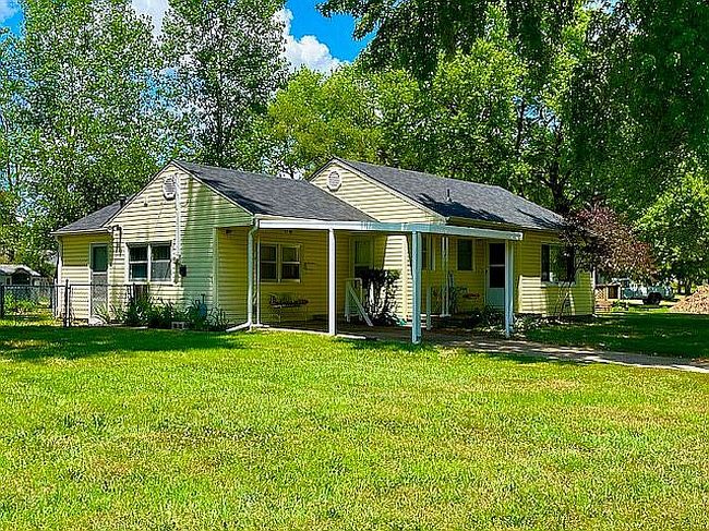 Photo of 2601 Sw Murrow Ct, Topeka, KS