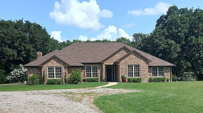 Photo of 7731 Shady Ln, Scurry, TX