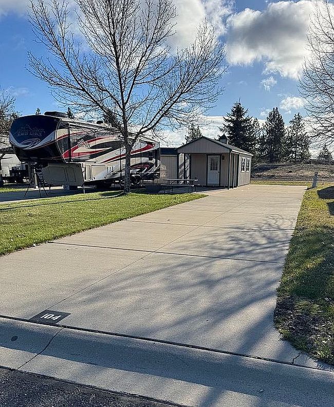Image of 1205 N Country Club Dr #104