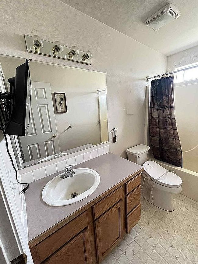 Photo of 5111 Barnard Ln, Fruitland, ID