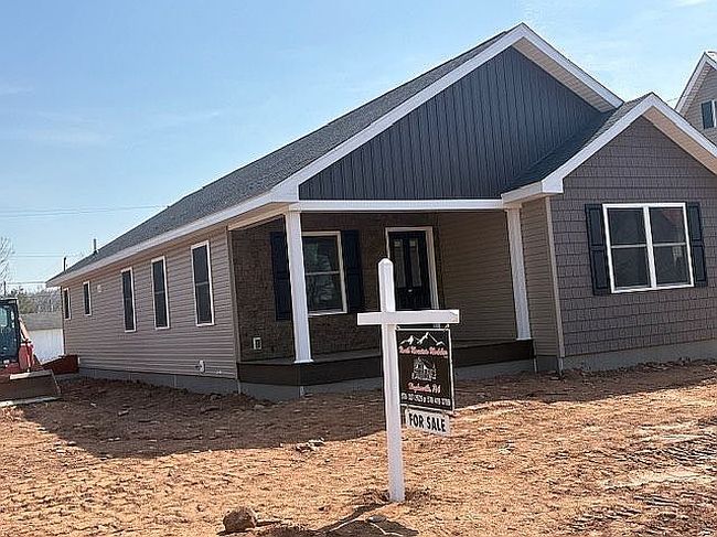 Image of 158 N 2nd St