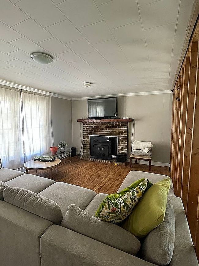 Image of 2339 Sawmill Rd