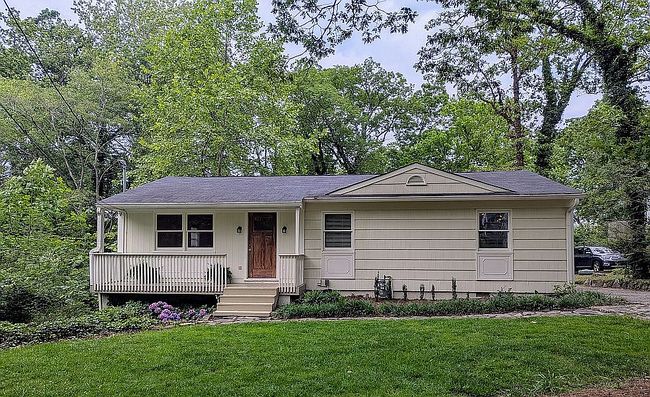 Image of 1213 Aladdin Rd