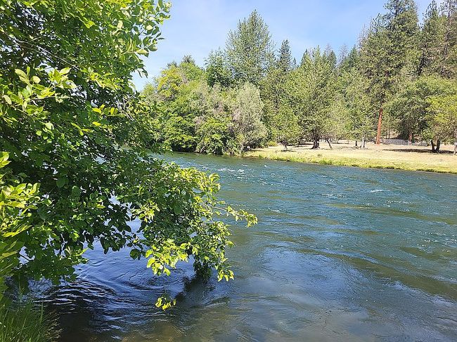 Photo of 23159 Highway 62, Eagle Point, OR
