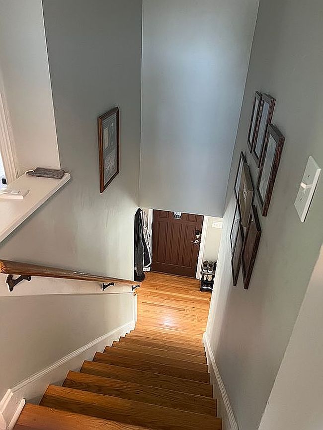 Image of 207 Hillcrest Dr