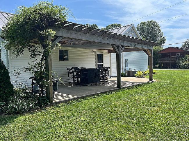 Photo of 1325 Jasper Rd, Piketon, OH