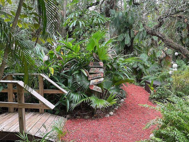 Photo of 265 Pelican Dr, Melbourne Beach, FL