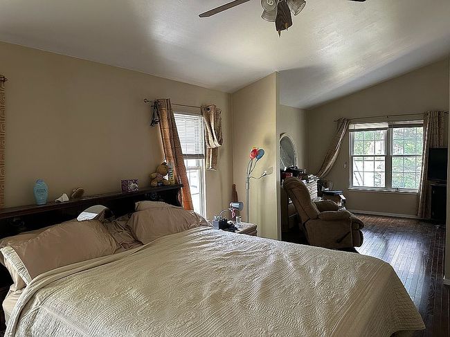 Photo of 20725 Bountyfield Ct, Gaithersburg, MD