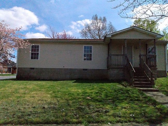 Photo of 1796 Gerald Dr