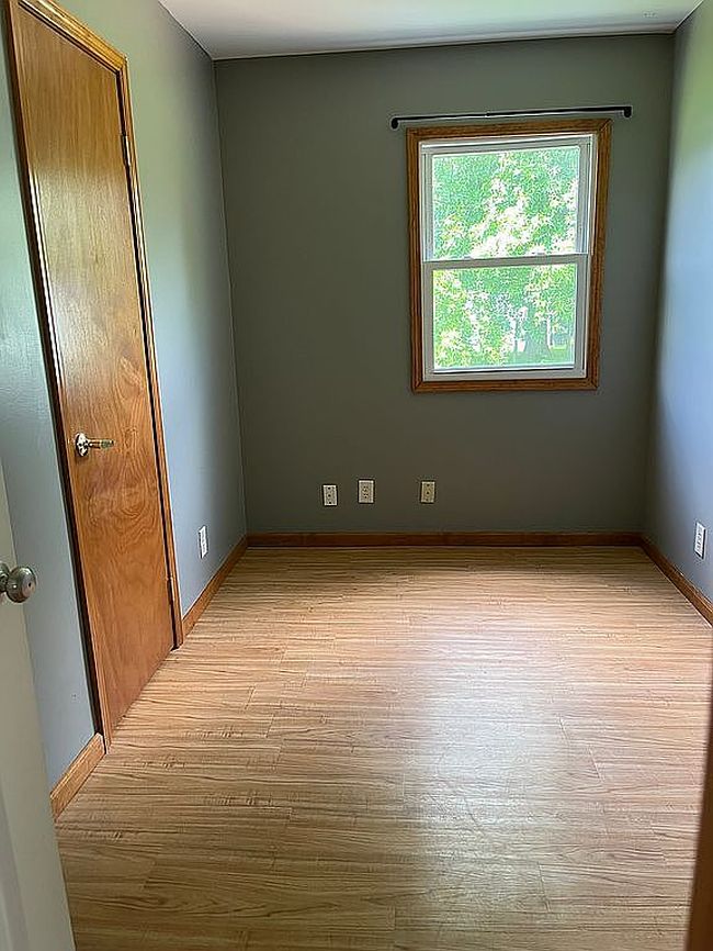 Image of 377 Sheridan Ct