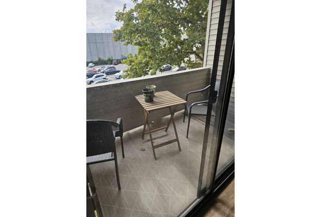 Image of 832i Main Street