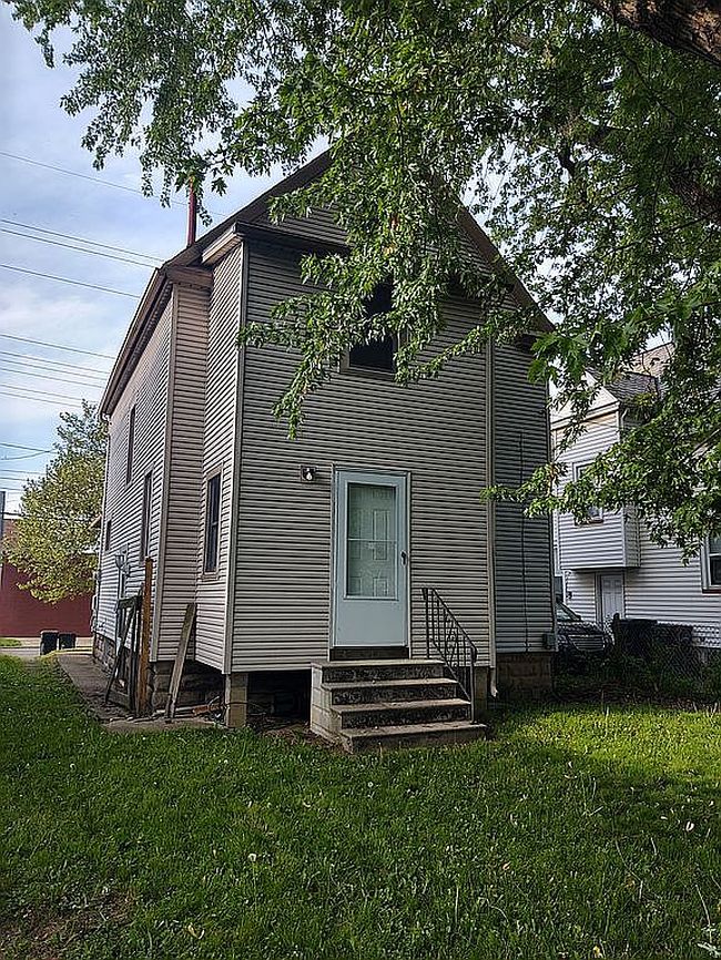 Image of 205 Clark St
