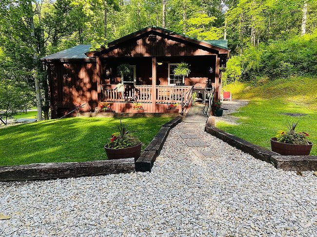 Photo of 1797 Big Creek Road, Wayne, WV