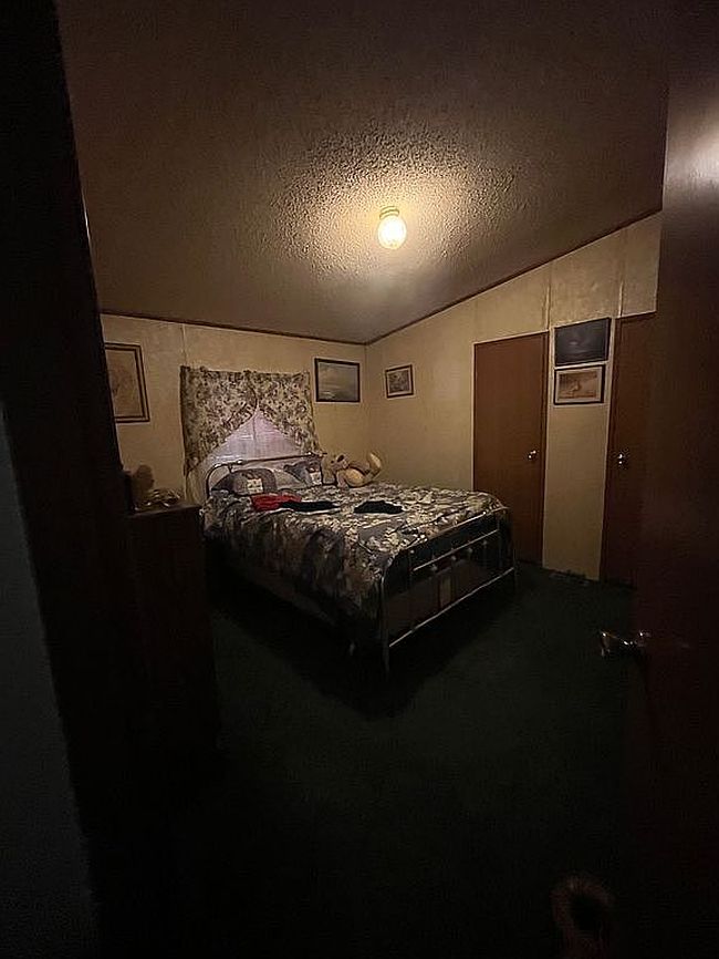 Photo of 75 Woodmoor Ct, Leavenworth, KS