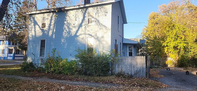 Photo of 722 S Mason St, Saginaw, MI