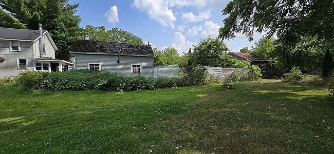 Photo of 1055 Lake Rd, Oneida, NY