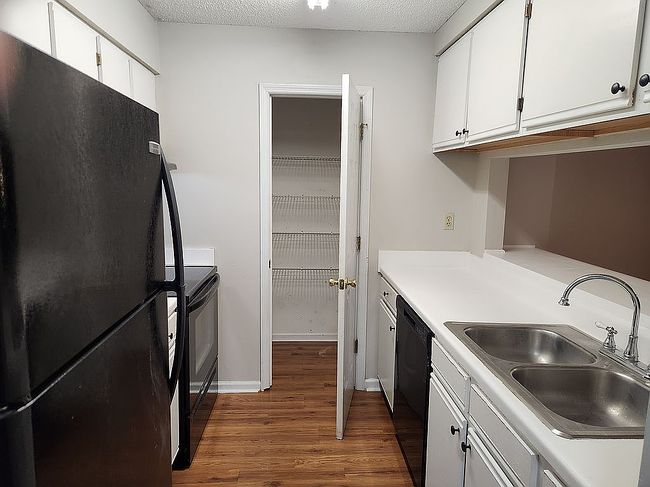Image of 1306 Colony Place Dr