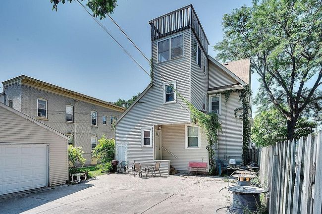 Photo of 2501 Emerson Ave S, Minneapolis, MN