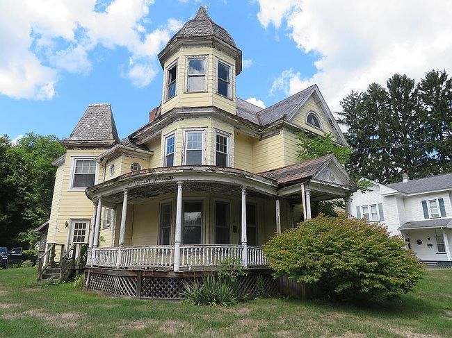 Photo of 525 N Center St, Canton, PA