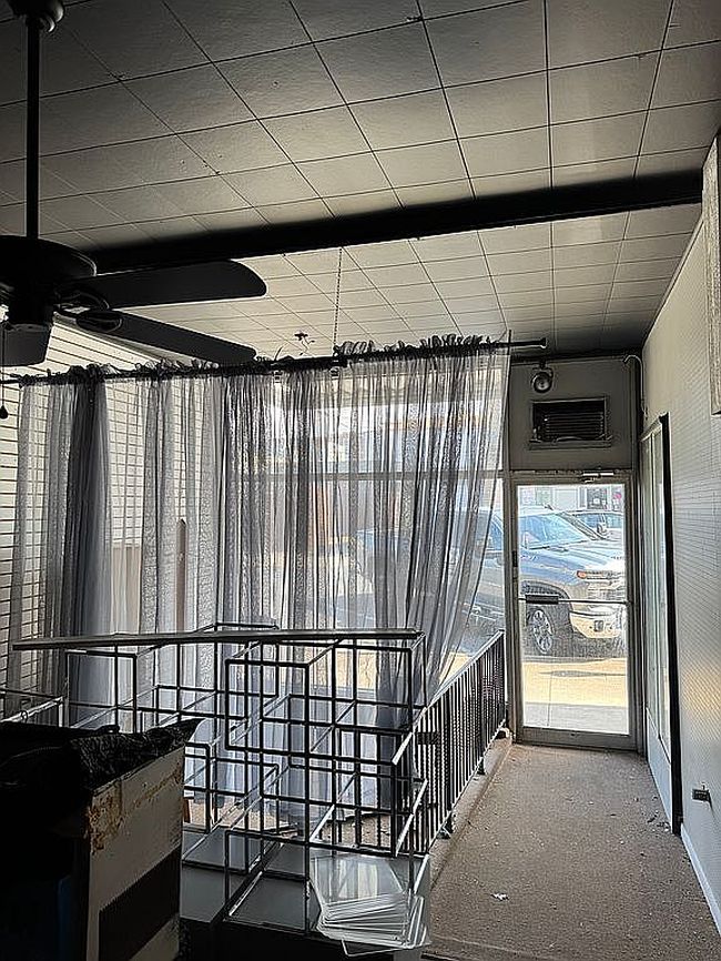 Image of 208 S Oak St