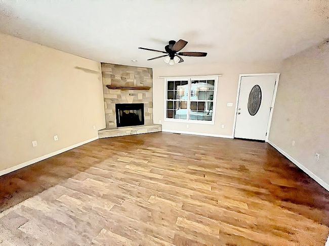 Additional photo 4 of property located at 280 Valley View Dr