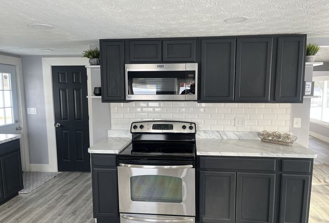 Image of 1725 Lillian Rd