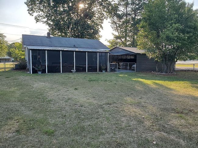 Photo of 1131 Us Highway 701 S, Four Oaks, NC