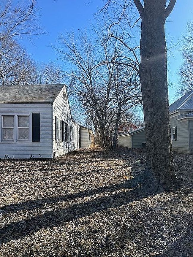 Image of 609 S Buckeye St